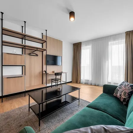 Apartment Stadion - 50m2, Parking, View - By Rentujemy Warsaw
